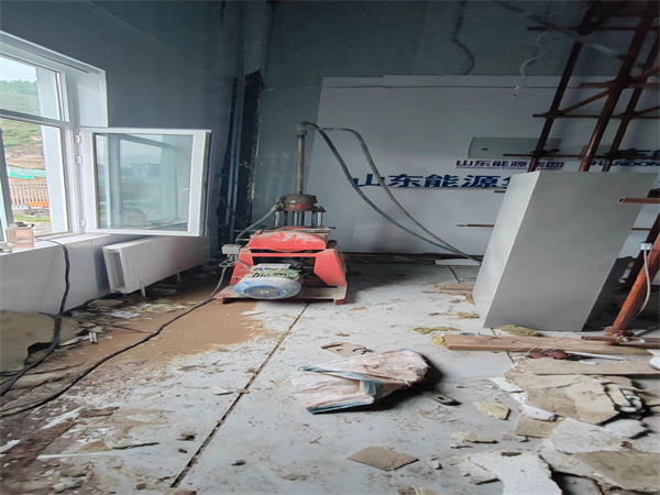 怀宁地基基础下沉墙体裂缝加固注浆顶升施工